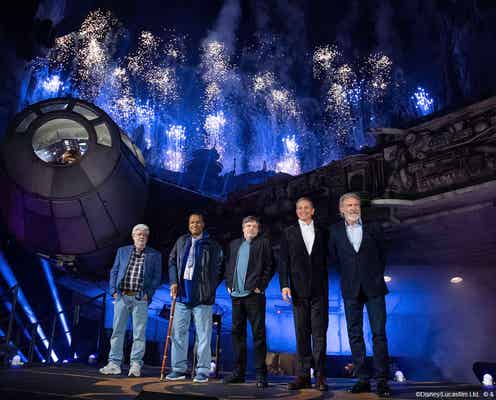 「スター・ウォーズ:ギャラクシーズ・エッジ」完成、セレモニーで実物大ミレニアム・ファルコン初お披露目