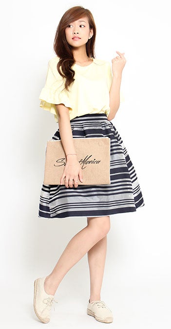 オーガンジーボーダーフレアスカート「salus」3,490円（税込）