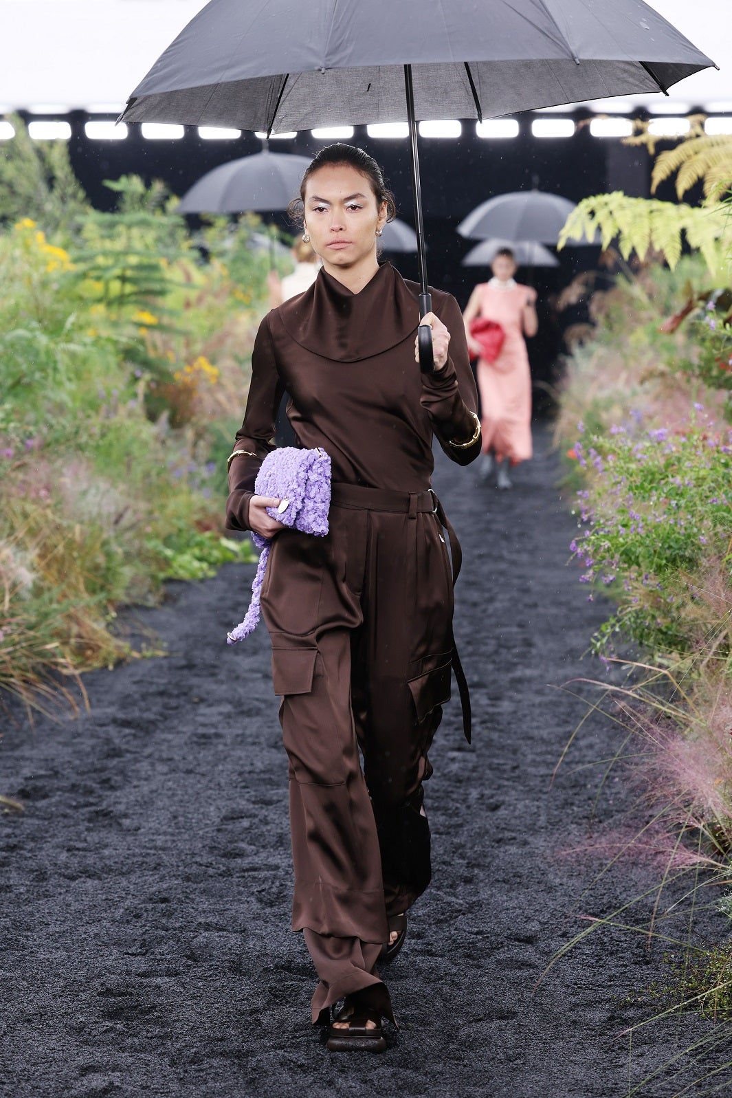 「Jil Sander」Milan Fashion Week Womenswear SpringSummer 2023より／Photo by Getty Images