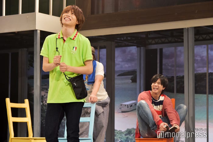 太田将熙、石原壮馬/『ディペンデントデイ~7人の依存症~』ゲネプロより(C)モデルプレス
