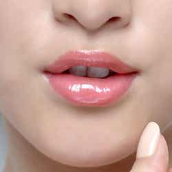 武井咲/資生堂新CM「ぷるるるん うるるるん CHU-NEW-LIP」編