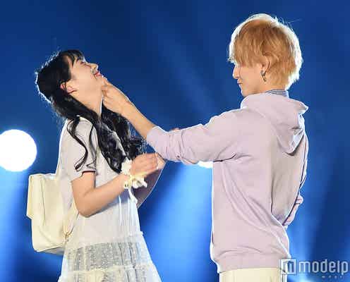こんどうようぢ、ゆらゆらに“顎クイ”披露で照れ