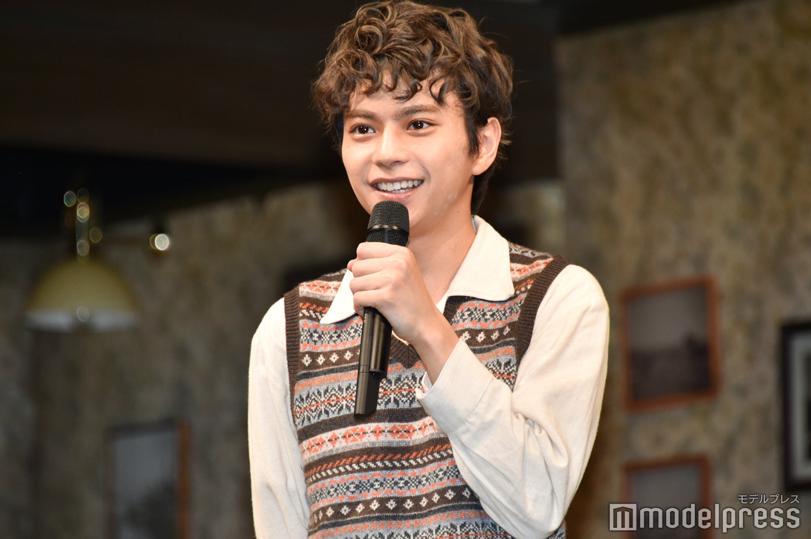 “14歳役”Sexy Zone佐藤勝利、中島健人＆菊池風磨から指南受けた思春期回顧「独特な2人に独特なことを教わりました」＜ブライトン・ビーチ回顧録＞