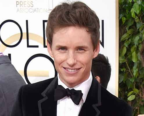 ゴールデン・グローブ賞、男優賞をエディ・レッドメインらが受賞 妻との微笑ましい2ショットも