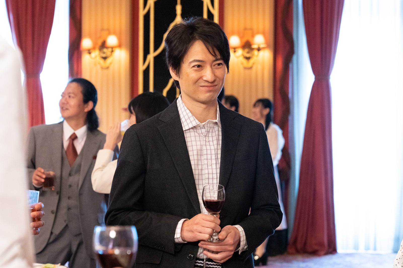 忍成修吾「ケイジとケンジ、時々ハンジ。」第5話より（C）テレビ朝日