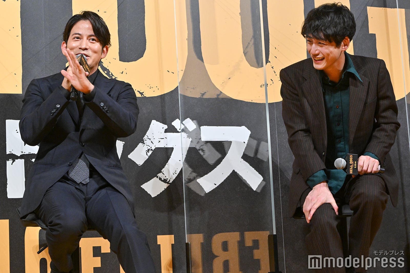 岡田准一、坂口健太郎 （C）モデルプレス