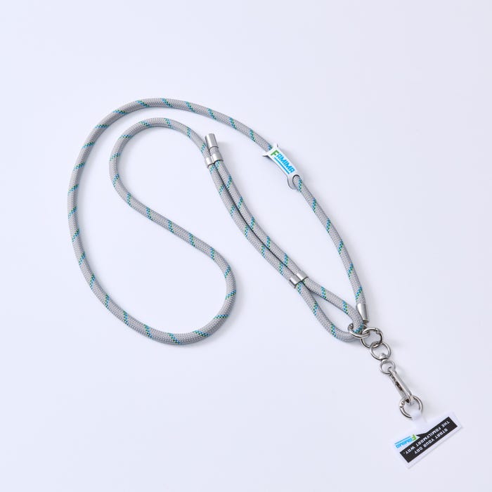 スマホストラップ FAMIMA(税込1,200円)/提供画像