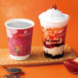 草苺杏仁豆花ミルク、黒胡麻杏仁ミルク /提供画像