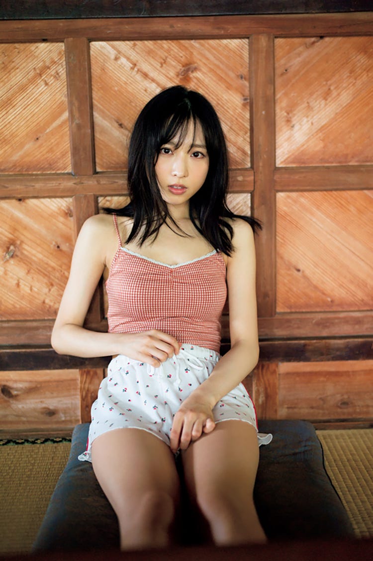 画像1/19) AKB48小栗有以、素肌輝く未公開カット解禁 1st写真集記念生 