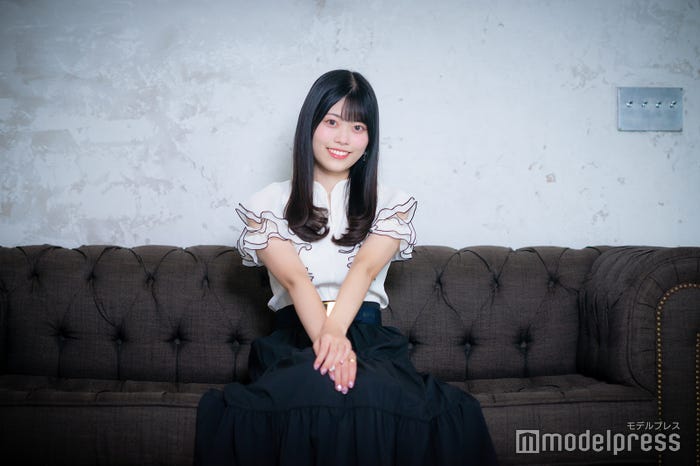 堤彩乃さん(C)モデルプレス