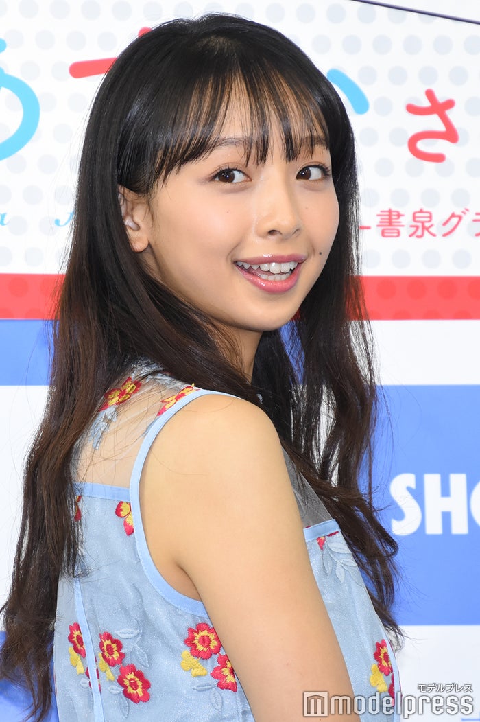 鮮烈デビューから出演急増 華村あすか 激動の1年振り返る 歳でチャレンジしたいことは モデルプレス