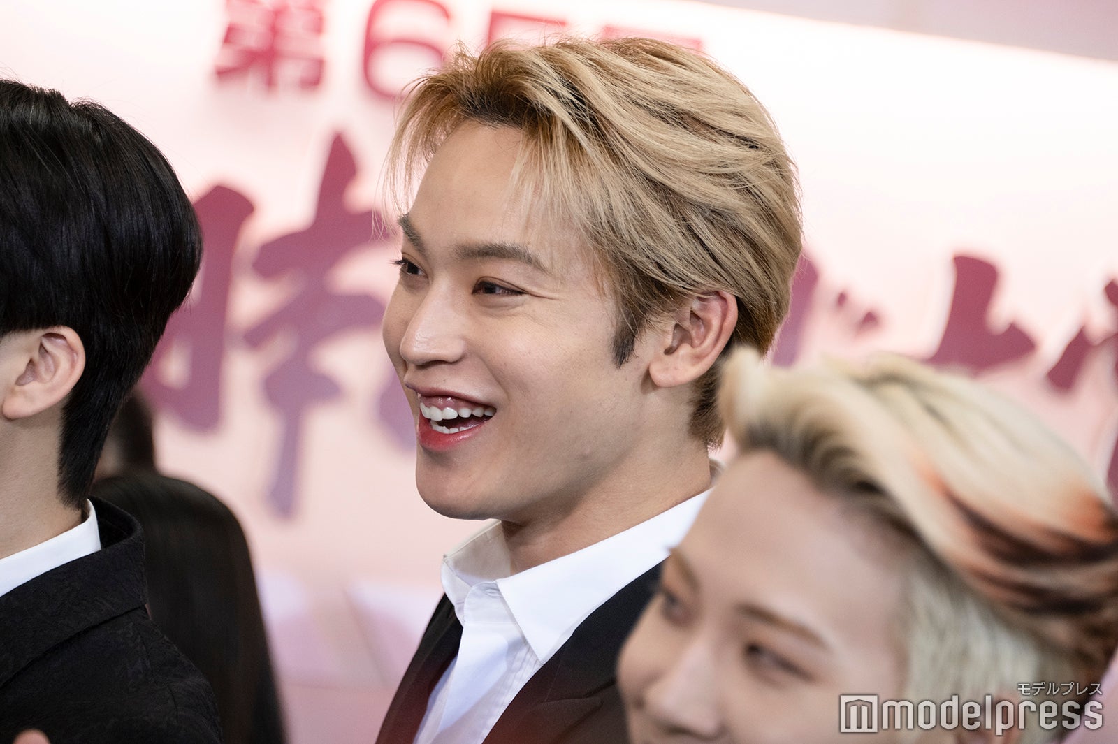 imaseがJO1のメンバーと間違えられて笑う與那城奨（C）モデルプレス