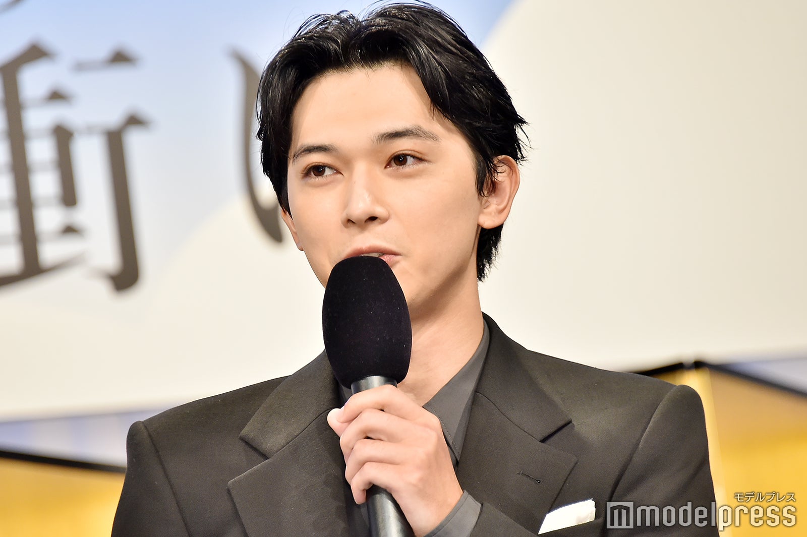 吉沢亮（C）モデルプレス