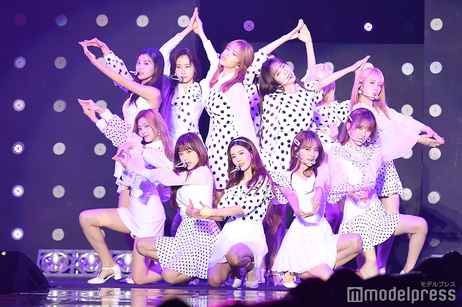 IZ＊ONE（C）モデルプレス