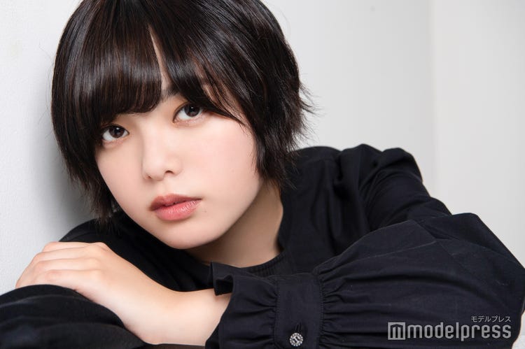 欅坂46平手友梨奈 単独インタビュー カメラを向けられるとピースしてしまう理由 北川景子と今でもline 自分を高めるために理想とする関係 響 Hibiki モデルプレス 欅坂46平手友梨奈 単独インタビュー カメラを向けられるとピースしてしまう理由 北川景子と今でもline 自分を高めるために理想とする関係 響 Hibiki モデルプレス