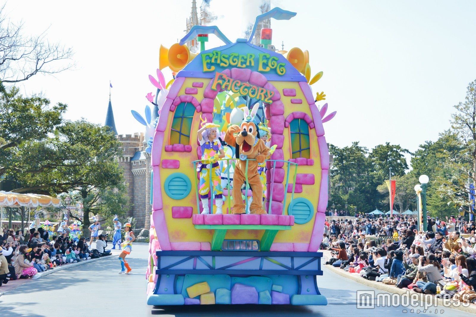 新パレード「うさたま大脱走！」（C）モデルプレス