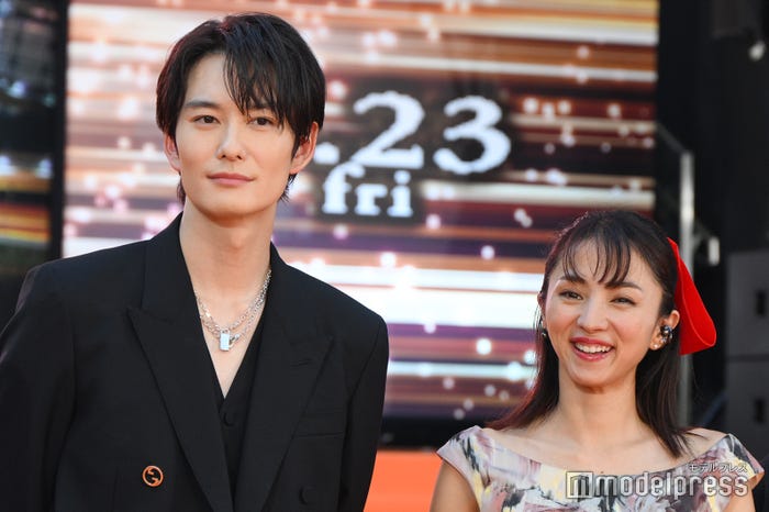 岡田将生、満島ひかり(C)モデルプレス