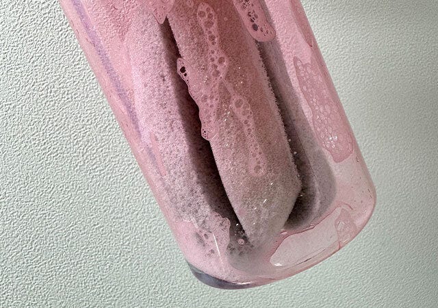 ダイソー コップ・ボトル洗いスポンジ(2段伸縮) 使用例 ダイソー コップ・ボトル洗いスポンジ(2段伸縮) 使用例