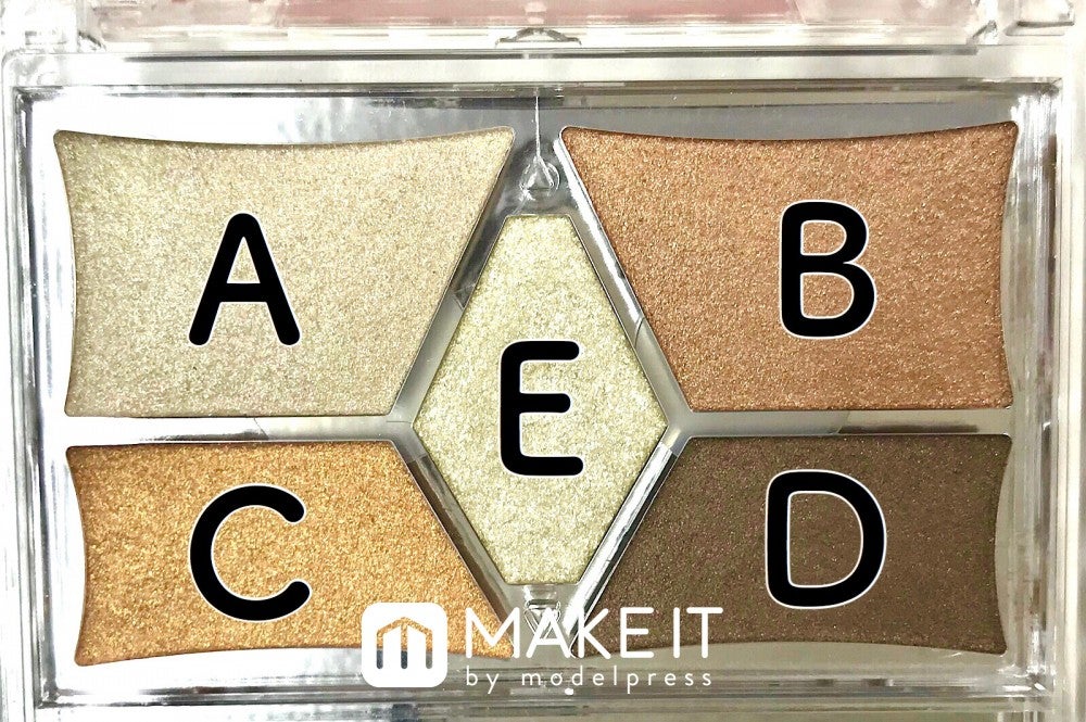 キャンメイク／パーフェクトスタイリストアイズ／16 ダブルサンシャイン パレット拡大図 (C)メイクイット