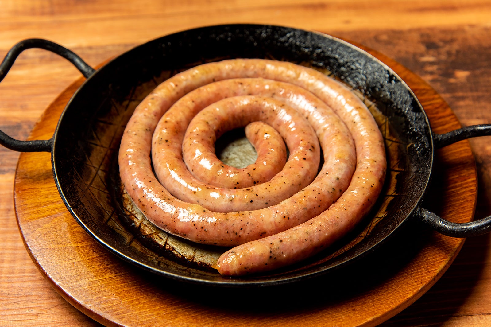 ぐるぐるソーセージ／画像提供：横浜赤レンガ