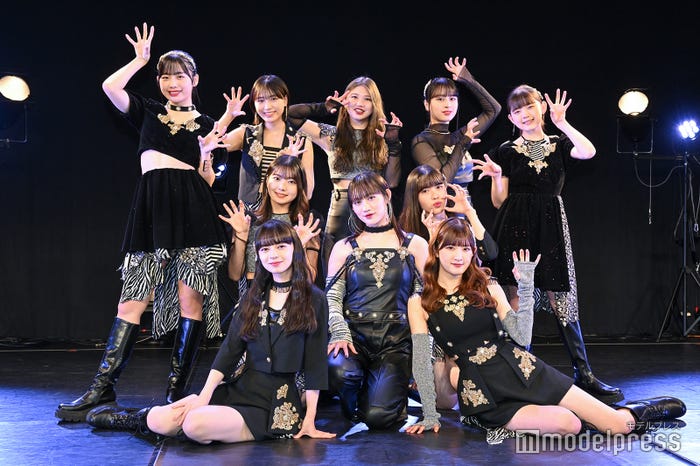 アンジュルム/(上段左から)伊勢鈴蘭、橋迫鈴、竹内朱莉、平山遊季、松本わかな(中段左から)川名凜、佐々木莉佳子、為永幸音(下段左から)上國料萌衣、川村文乃(C)モデルプレス