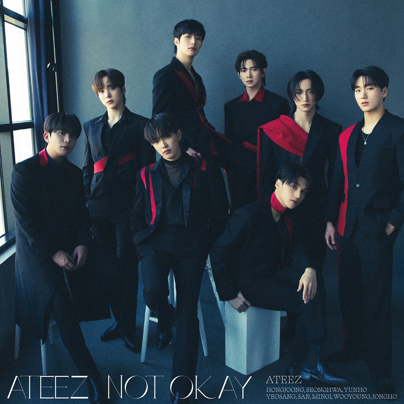 ATEEZ「NOT OKAY」フラッシュプライス盤（提供写真）