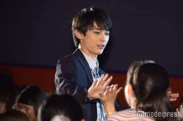 吉沢亮(C)モデルプレス