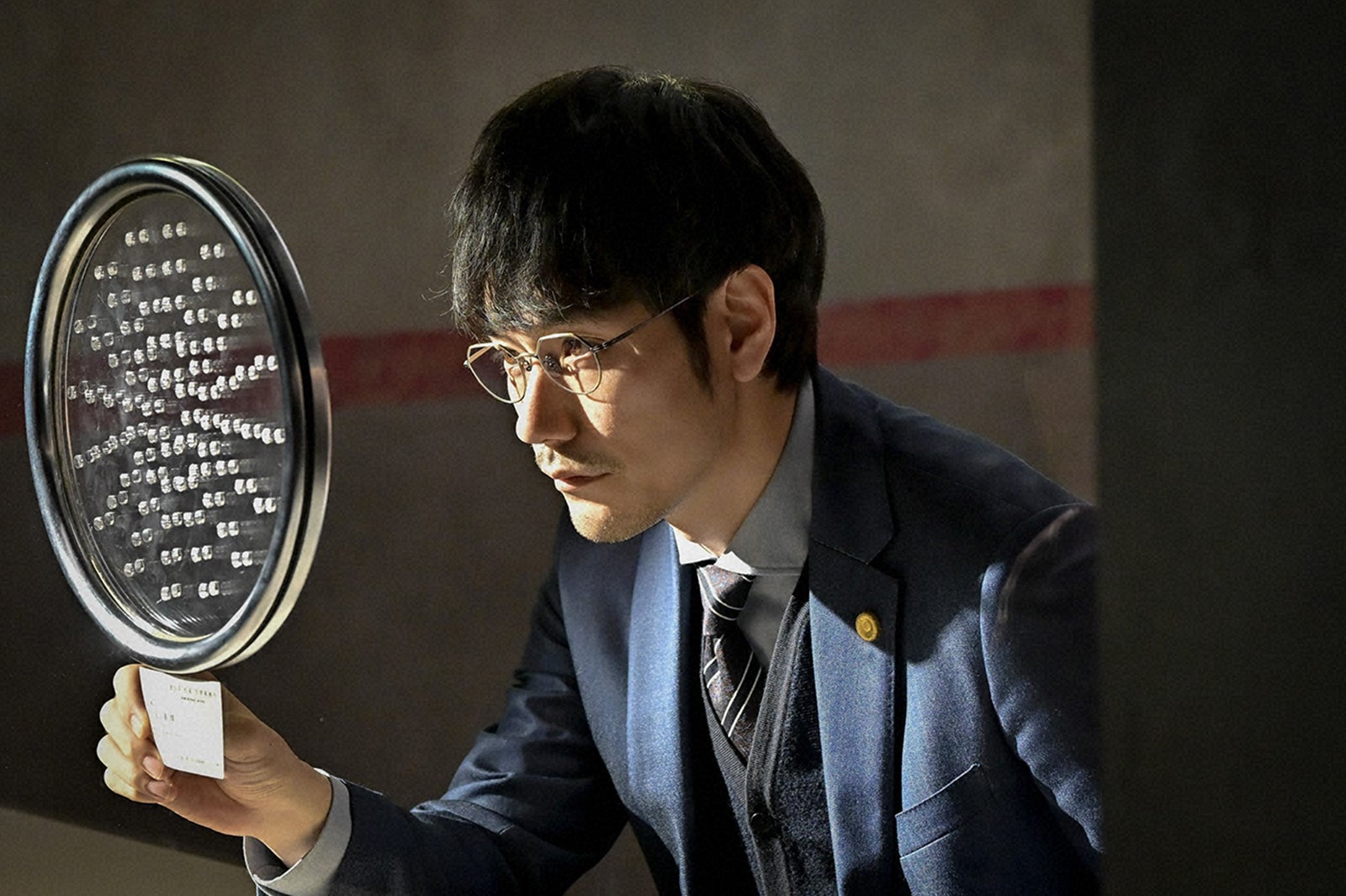 松山ケンイチ「クジャクのダンス、誰が見た？」第1話（C）TBS