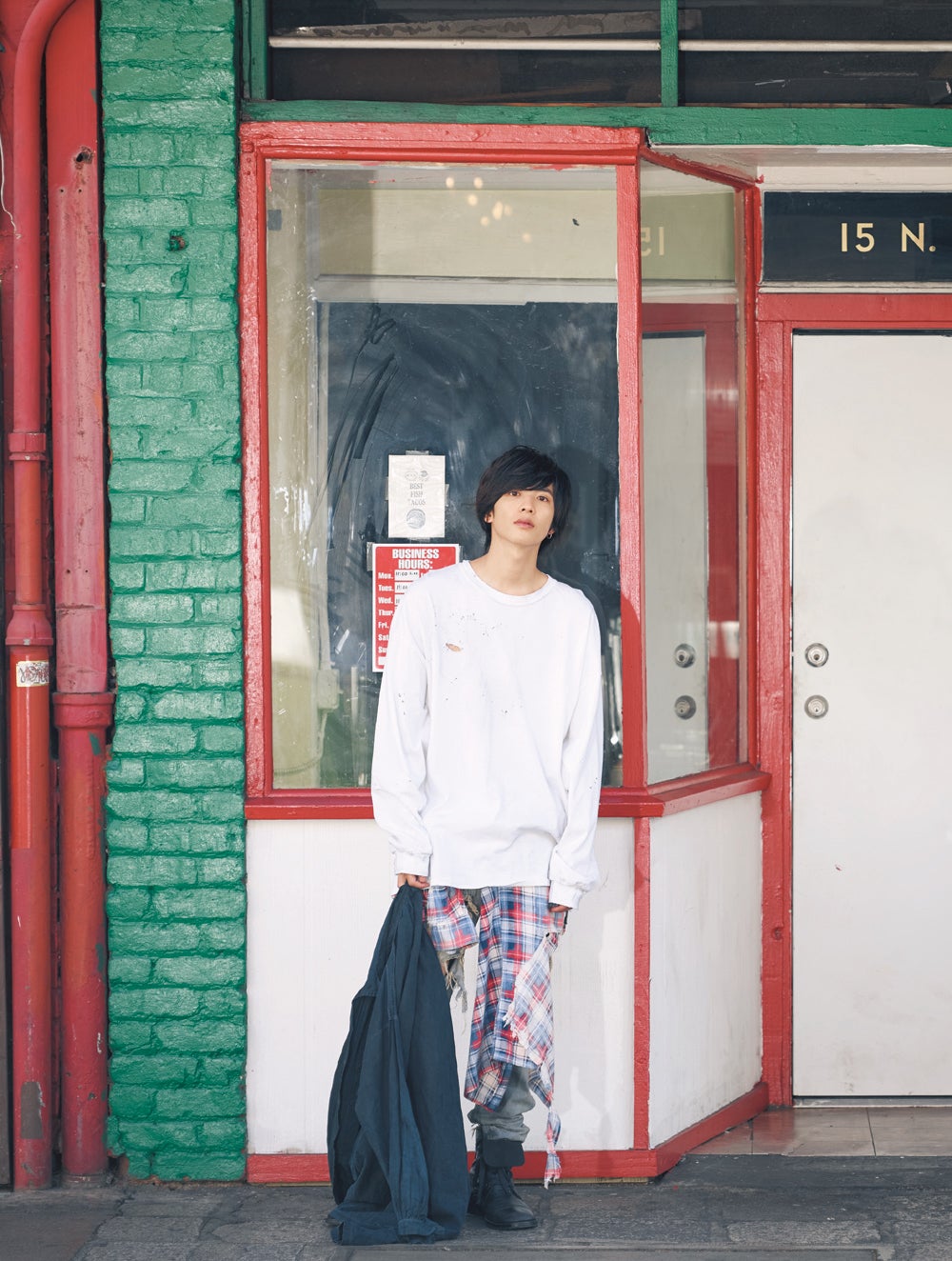 志尊淳セカンド写真集『23』 撮影：梅澤勉 ワニブックス刊