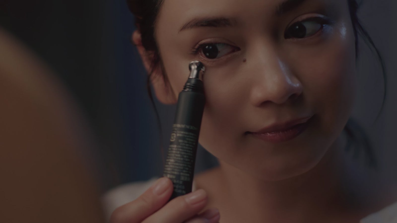 平愛梨／新TVCM『親子との日常篇』より（提供写真）