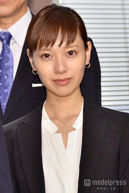 戸田恵梨香 色気max で新境地 堤真一から演技力を絶賛 モデルプレス 戸田恵梨香 色気max で新境地 堤真一から演技力を絶賛 モデルプレス