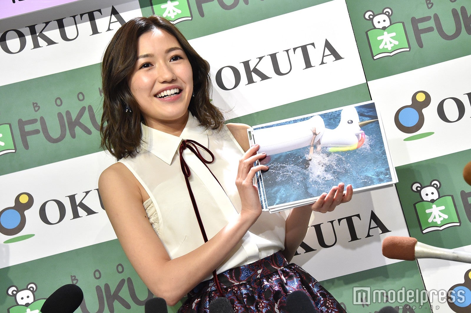 渡辺麻友（C）モデルプレス