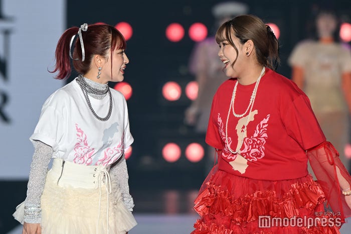NICO、RIHO/平成フラミンゴ(C)モデルプレス