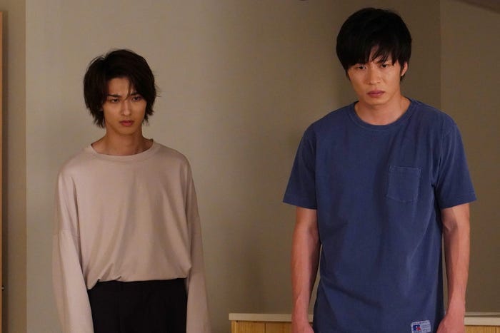 横浜流星、田中圭/「あなたの番です」第17話より(C)日本テレビ