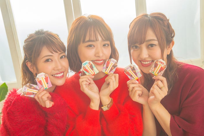 近藤千尋 菊地亜美の熱愛に本音ポロリ くみっきーと 仲良し3人 でサプライズ ドッキリ合戦 モデルプレス