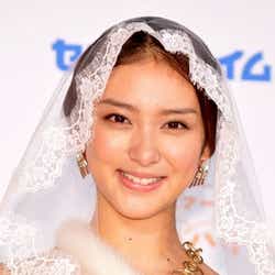 モデルプレス - 武井咲、優木まおみ、AKB48前田敦子ら、「美人・オブ・ザ・イヤー2011」に選出