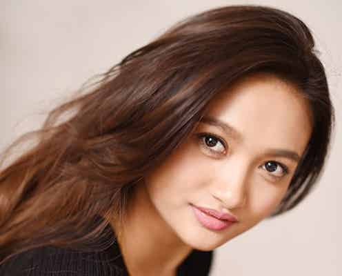 “驚異の10頭身”香川沙耶「JELLY」加入 スタイル維持&スーパー美脚の秘訣「脚には厳しかった」