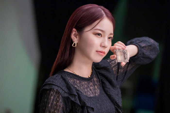 AYAKA/新テレビCM「パノラマエリアで、目もとが変わる。」篇メイキング (提供写真)