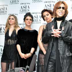 アナリン・マッコード、ケイティ・フィッツジェラルド、シェネイ・グライムス、ジェシカ・ストループ、YOSHIKI、マリリン・マンソン