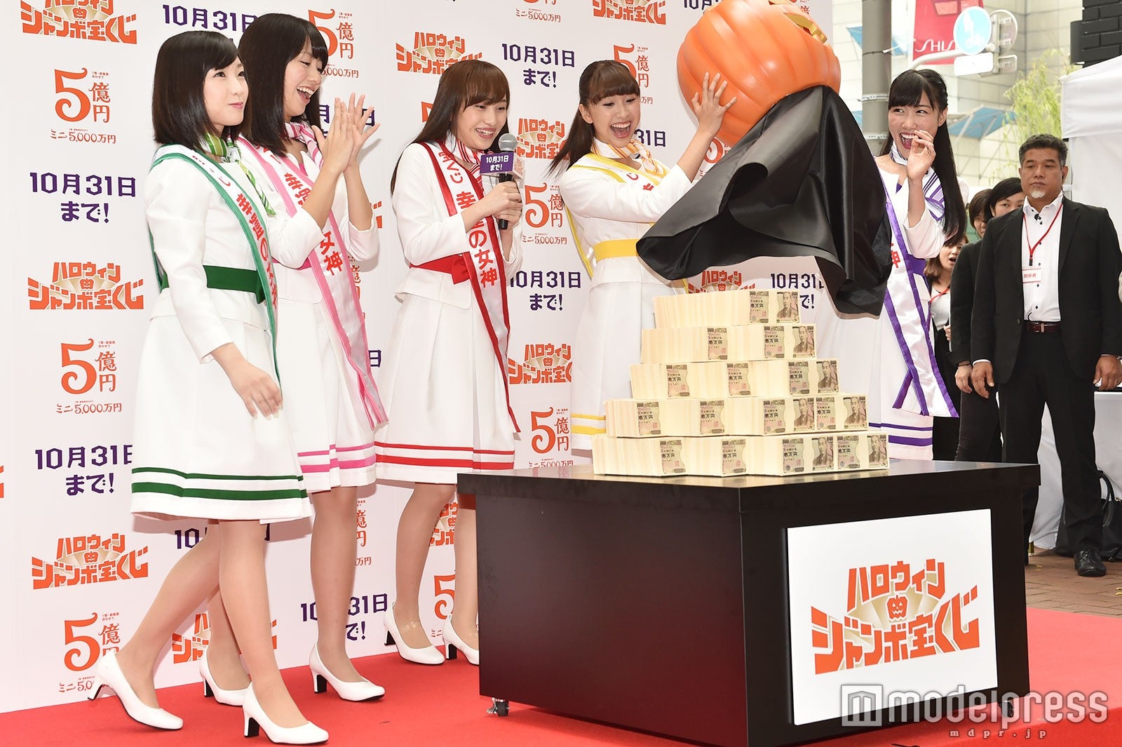 有安杏果、佐々木彩夏、百田夏菜子、玉井詩織、高城れに （C）モデルプレス