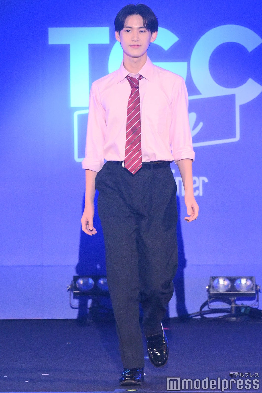 （C）モデルプレス