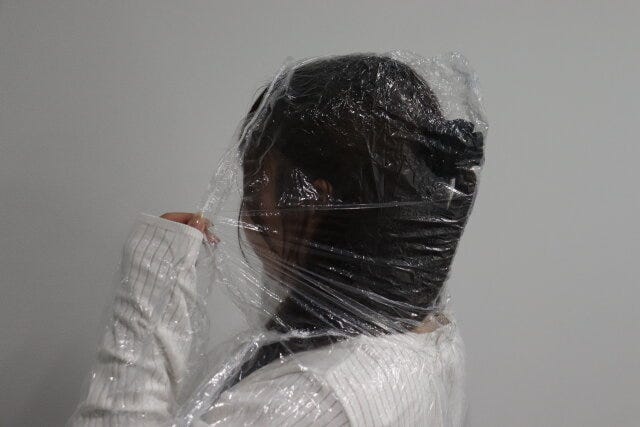 セリア ケース付きレインコート セリアのケース付きレインコート