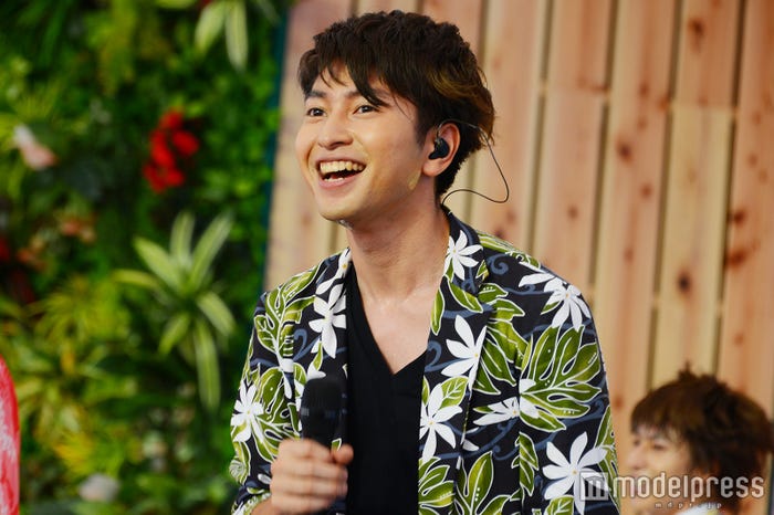 前髪ありでより元気な印象 (C)モデルプレス