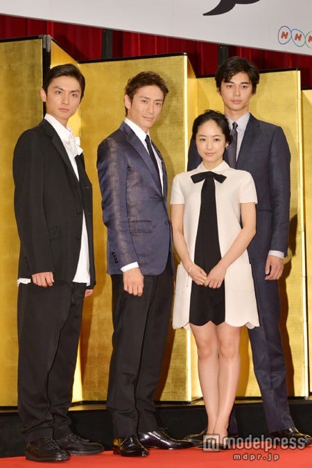 井上真央 伊勢谷友介 東出昌大らに褒められ赤面 モデルプレス 井上真央 伊勢谷友介 東出昌大らに褒められ赤面 モデルプレス