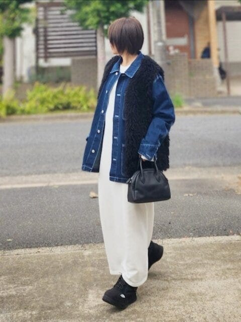 黒ブーツ ノースフェイスのおすすめ冬コーデ