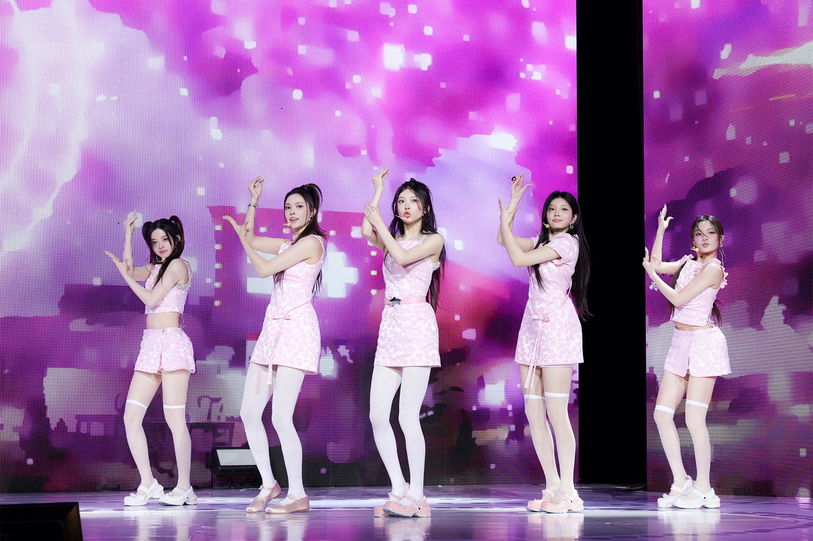 ILLIT（P）＆（C） BELIFT LAB Inc.