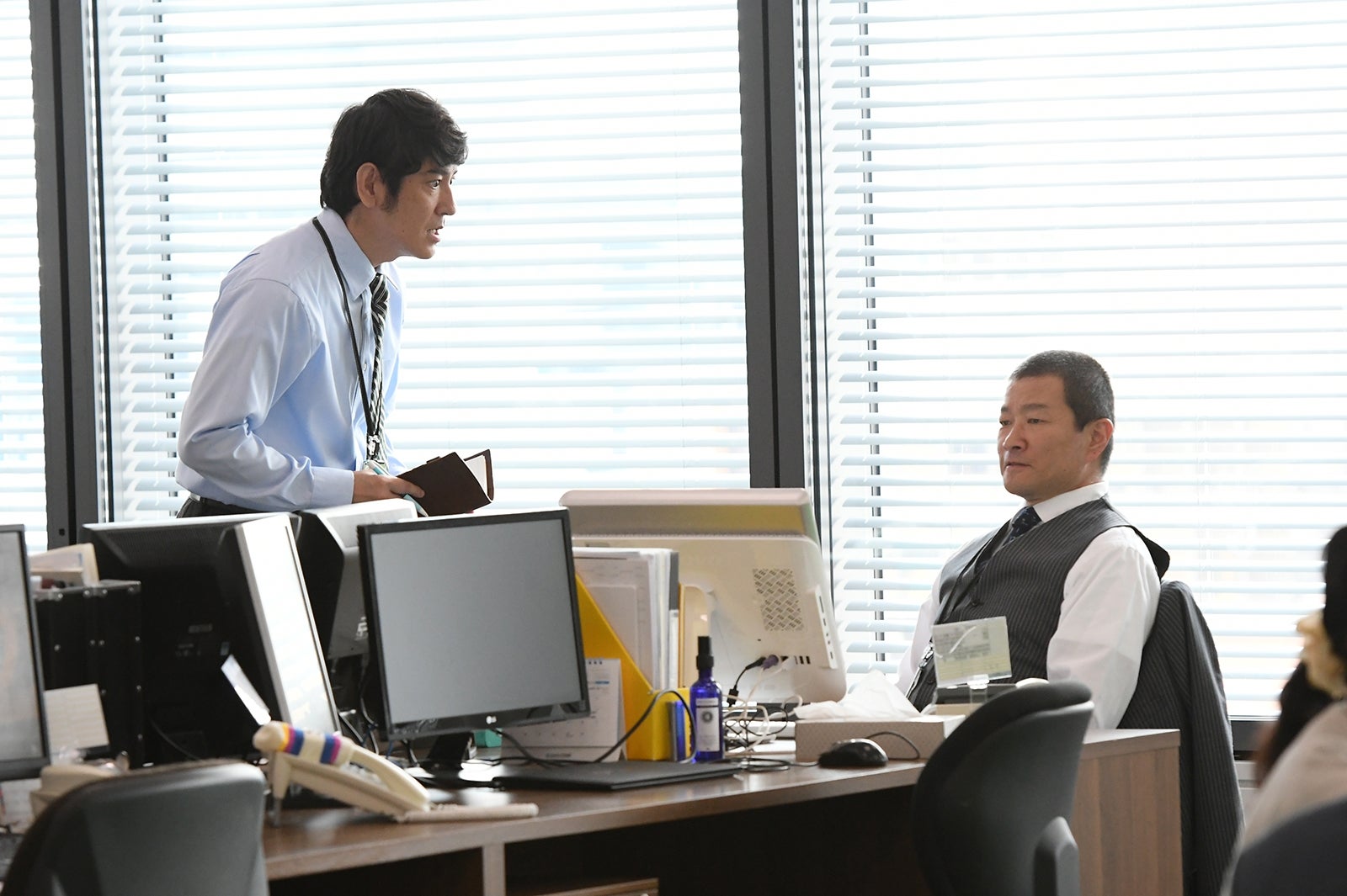 田中直樹、木村祐一 「砂の塔～知りすぎた隣人」第2話・場面カット（C）TBS