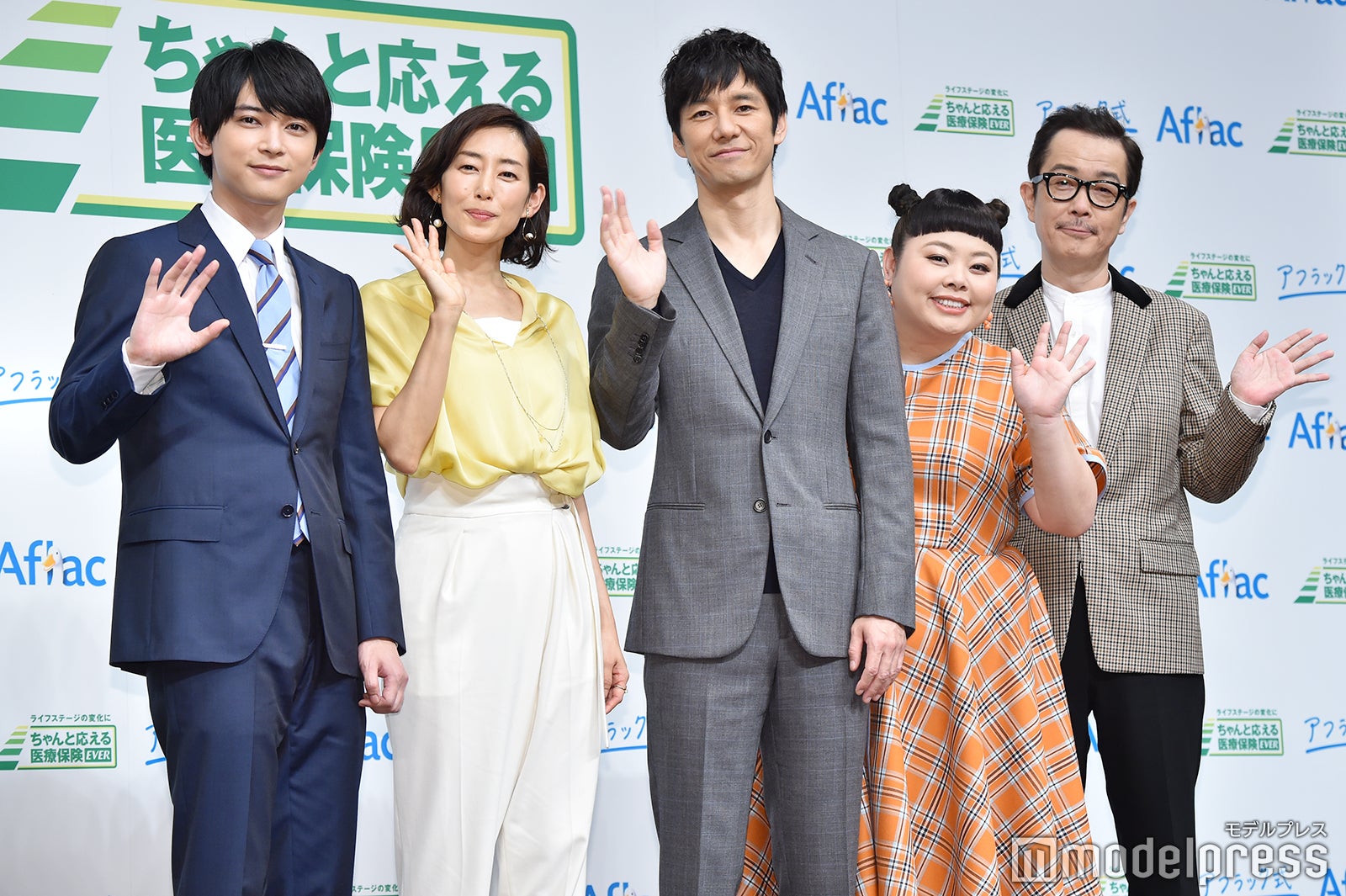 （左から）吉沢亮、木村多江、西島秀俊、渡辺直美、リリー・フランキー（C）モデルプレス