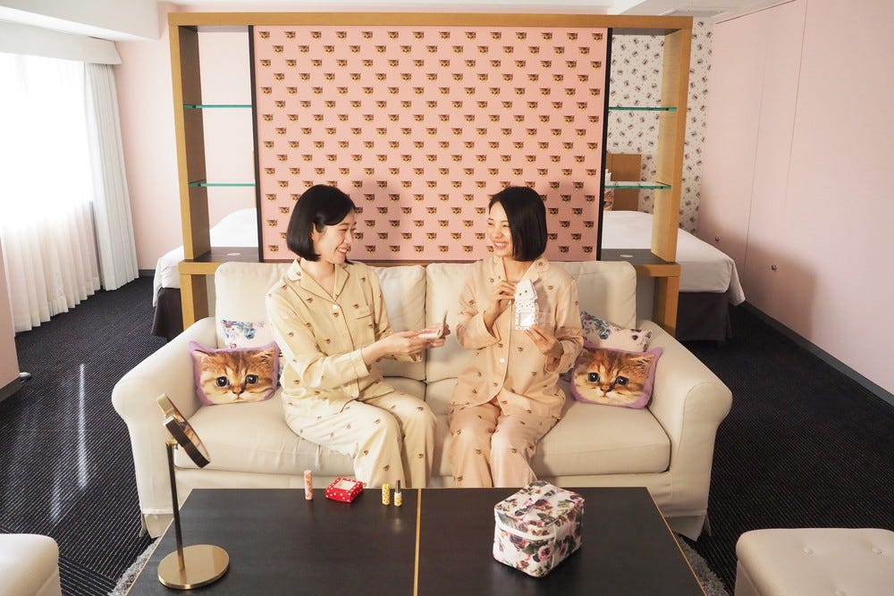 「ポール&ジョールーム」が春仕様に!“お土産コスメ”は2022年新作もピックアップ