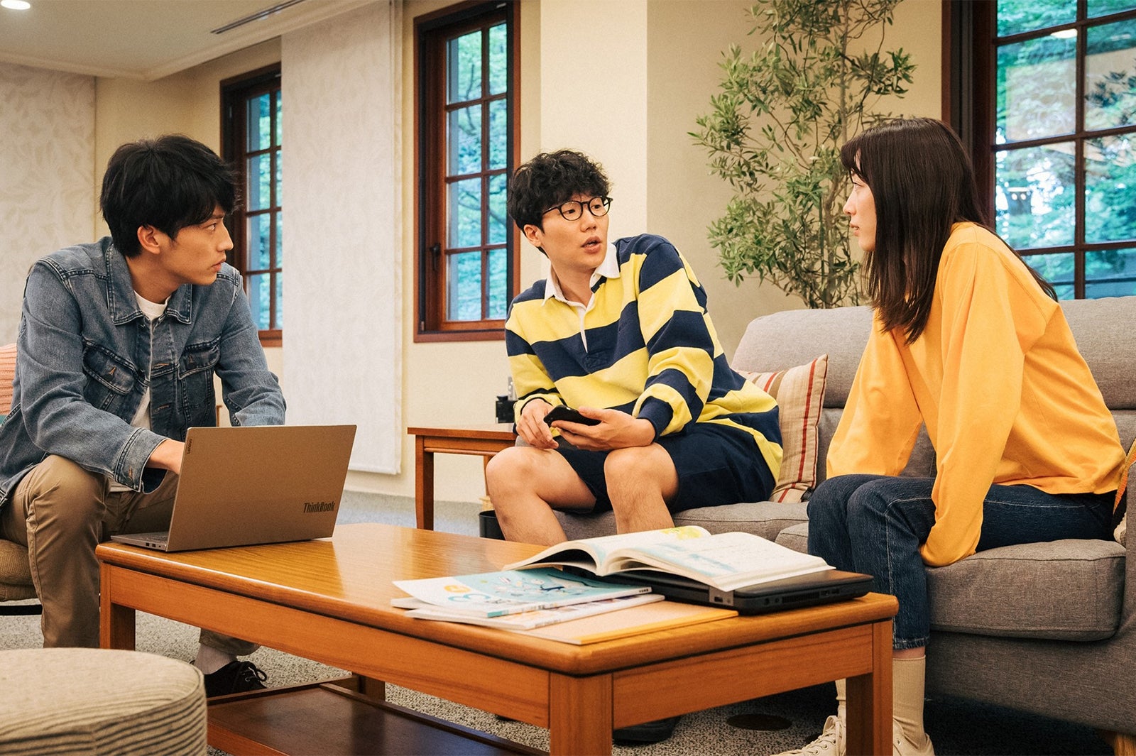 杉野遥亮、前原滉、永野芽郁／「ユニコーンに乗って」第3話より（C）TBS／撮影：加藤春日